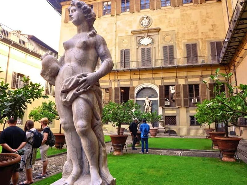 Florence: Medici Family Guided Walking Tour - What the $51.24 price includes