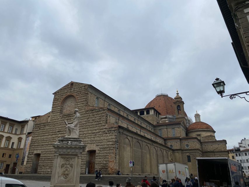 Florence: Medici Family History Tour - The guide and the small-group format