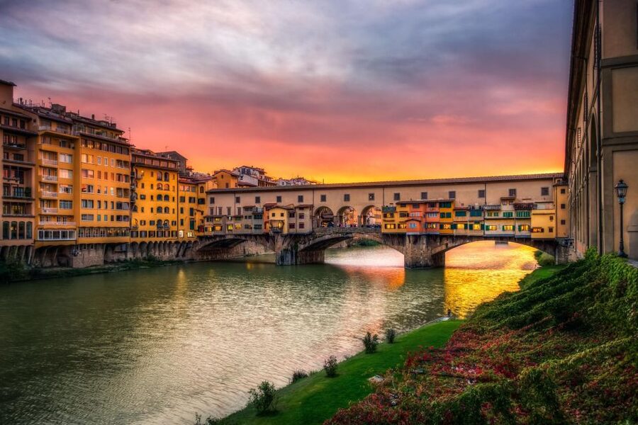 Florence: Michelangelo’s David & A Sip Through a Wine Window - Who will get the most from this Florence tour?