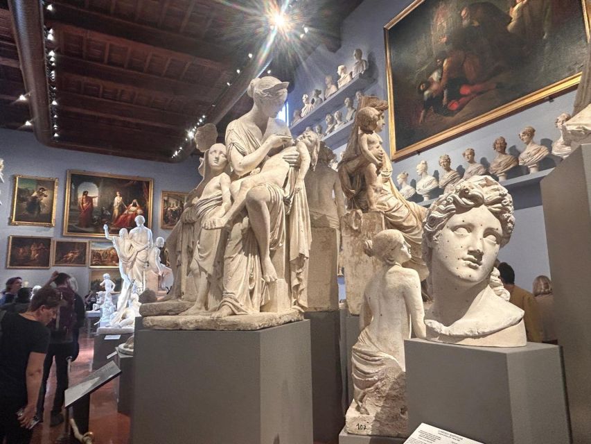Florence: Michelangelo's David Entrance Ticket and Audio App - Michelangelo’s unfinished sculptures