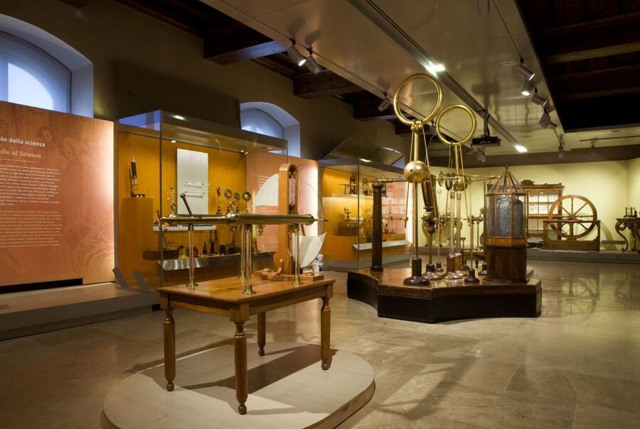 Florence: Museo Galileo Small Group Tour - Why Galileo’s Instruments Matter More Than a Standard Museum Display