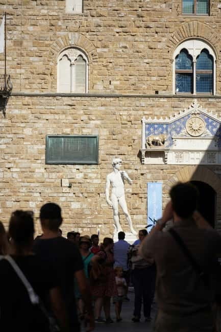 Florence Must-See Squares Walking Tour with Vincenzo - Who should book this Florence walking tour?