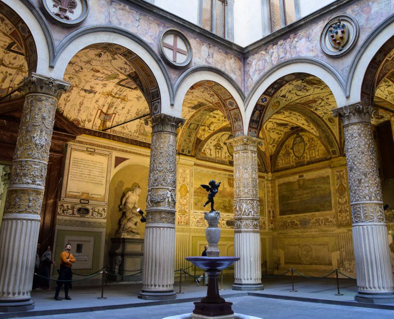 Florence: Mysteries of the Medici Guided Walking Tour - San Lorenzo and the Medici Chapel