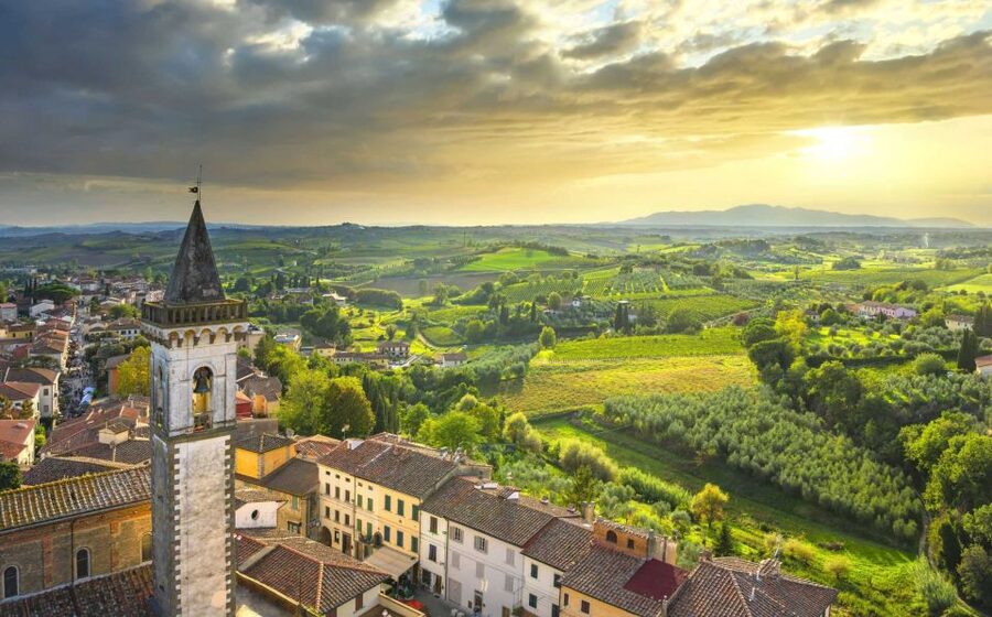 Florence: Old Town Family Tour with Optional Da Vinci Museum - Choosing two hours or three