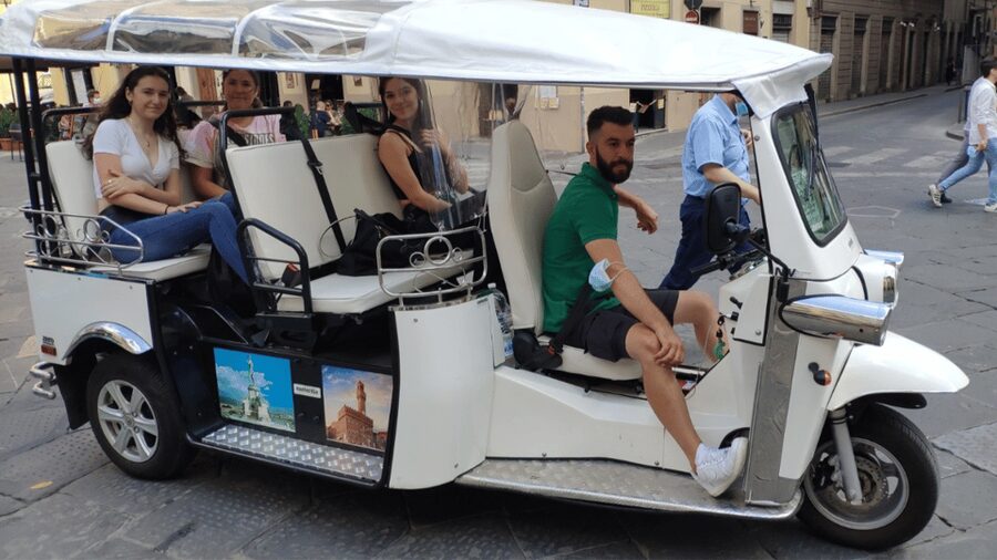 Florence: Old Town Golf Cart Excursion - Florence at a Glance Without the Footwork