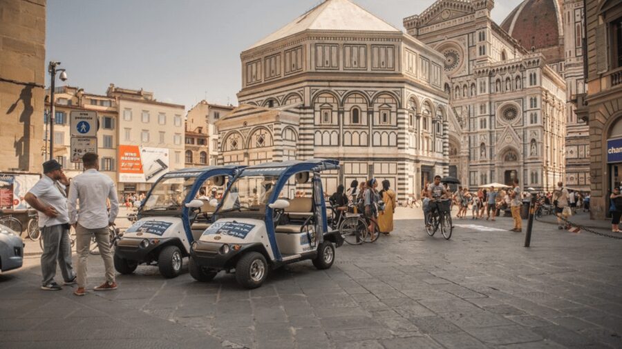 Florence: Old Town Golf Cart Excursion - Pitti Palace, Santo Spirito, and the Vasari Corridor