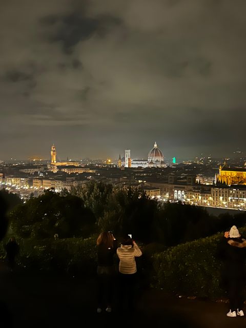 Florence : Painting and Wine - How the two-hour session unfolds