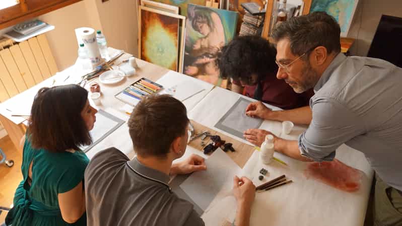 Florence: Painting experience, create your Florentine Lily! - Key points at a glance