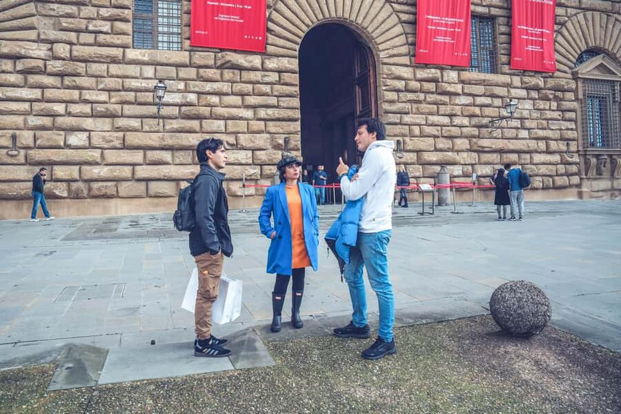 Florence: Palatina Gallery and Pitti Palace Guided Tour - The Palatine Gallery and its Renaissance masterpieces