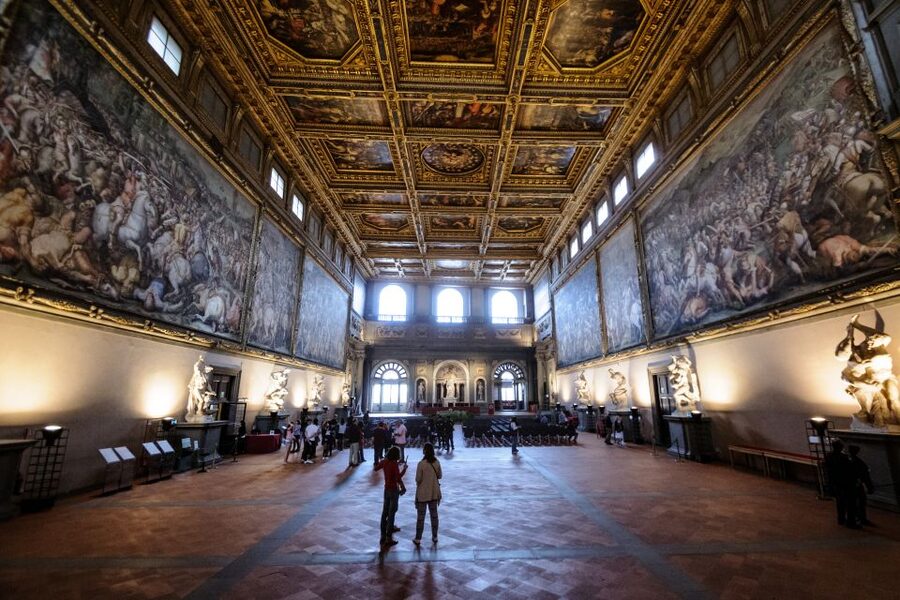Florence: Palazzo Vecchio Entrance Ticket & Audioguide - The Salone dei Cinquecento and Vasari’s grand design