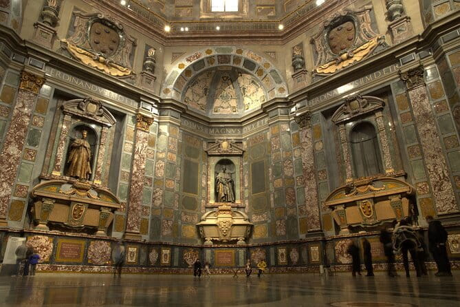 Florence Palazzo Vecchio: Exclusive Private Tour - What the ratings suggest about the experience