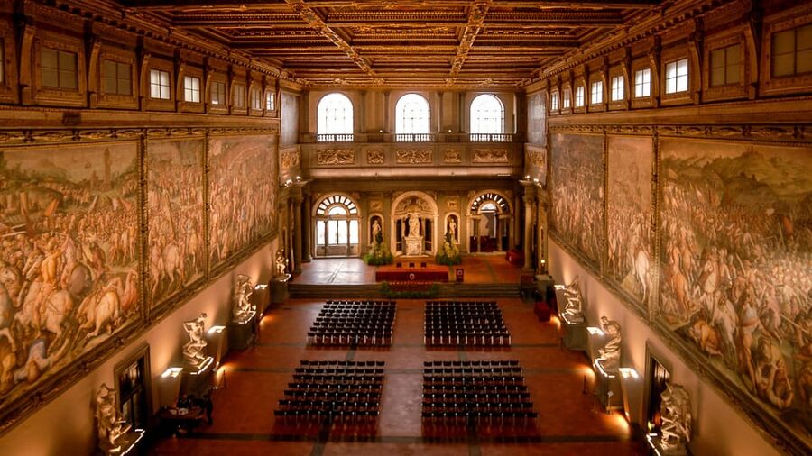 Florence:Palazzo Vecchio Skip-the-line Ticket & Audio Guide - The Courtyard of Michelozzo