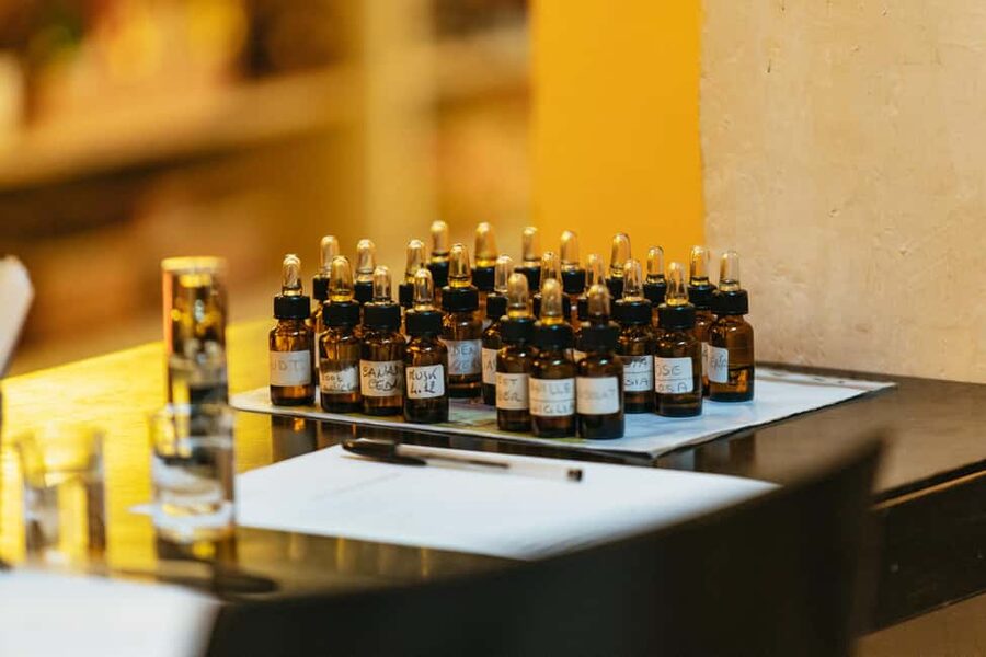 Florence: Perfume Masterclass and Sensory Experience - The coffee break and the shop atmosphere