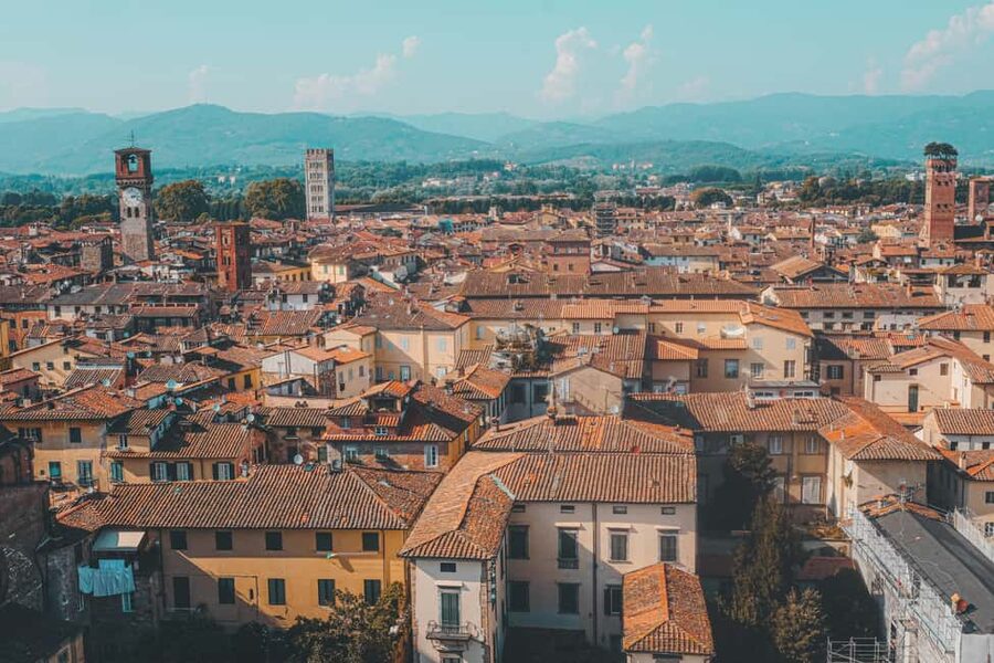 Florence: Pisa - Lucca Private Full Day Tour - Lunch, gelato, and free time in Lucca