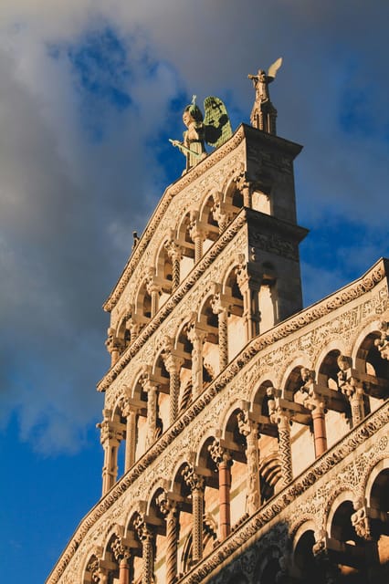 Florence: Pisa - Lucca Private Full Day Tour - Private transport and pickup from Florence