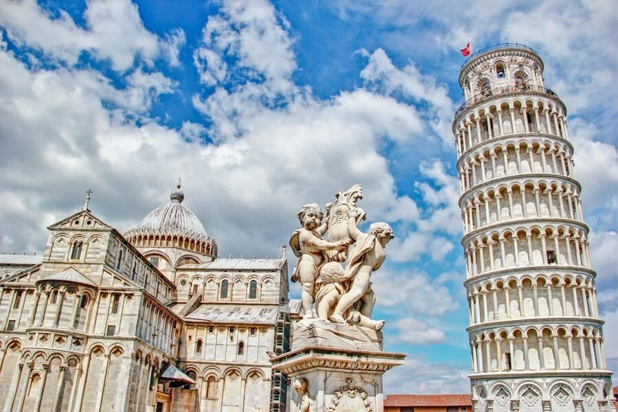 Florence: Pisa, Siena and San Gimignano Day Trip with Lunch - Lunch and wine at Poggio ai Laghi