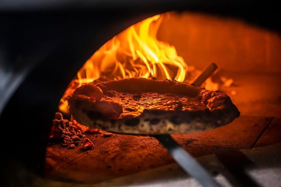 Florence: Pizza and Gelato Experience with Unlimited Wine - Is $93 a fair price?