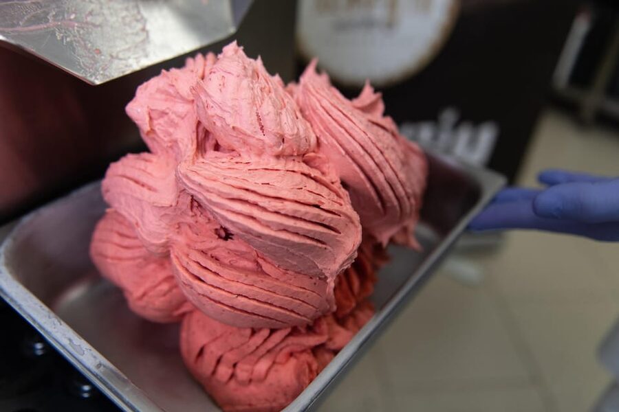 Florence: Pizza and Gelato Experience with Unlimited Wine - Who should book this Florence cooking class?