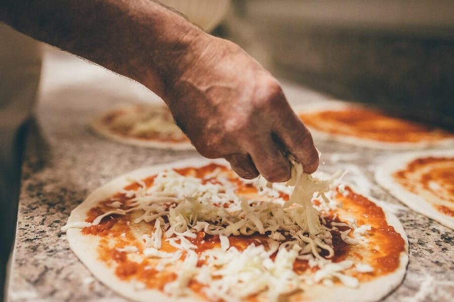 Florence: Pizza and Gelato Experience with Unlimited Wine - Timing, cancellation, and planning tips