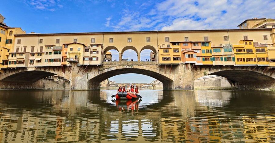 Florence: Pontevecchio Bridge and City Sights Rafting Cruise - Key points to know before you book