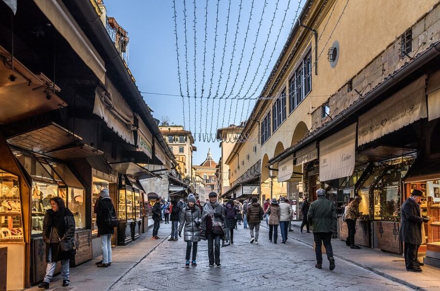 Florence: Private City Walking Tour - Piazza Santa Trinita and the route back