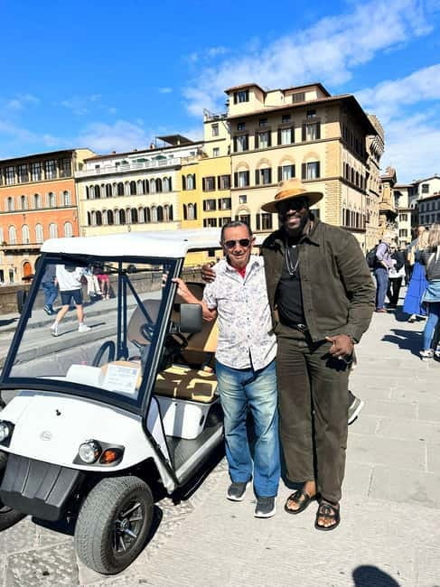Florence: Private Electric Mini Car Tour with Local Guide - Audio guide or live commentary?