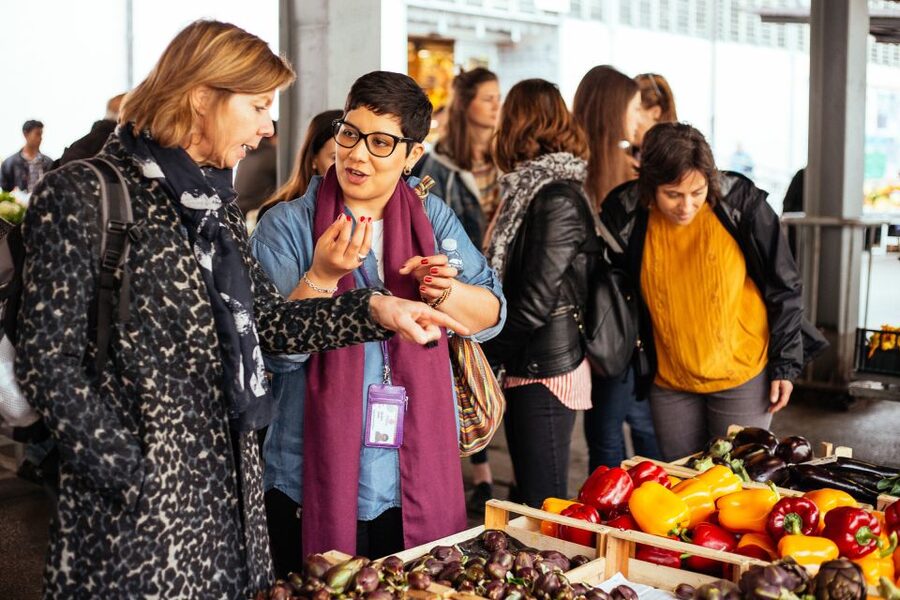 Florence: Private Food Tour – 10 Tastings with Locals - Cantucci, sweets, and the finish to the meal