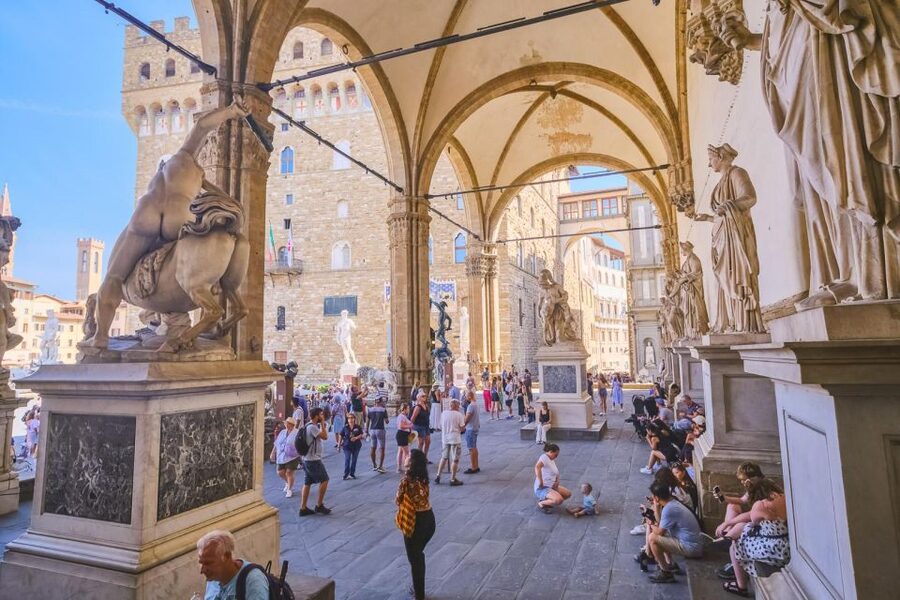 Florence: Private Guided Walking Tour - Piazza della Signoria, an Outdoor Art Room