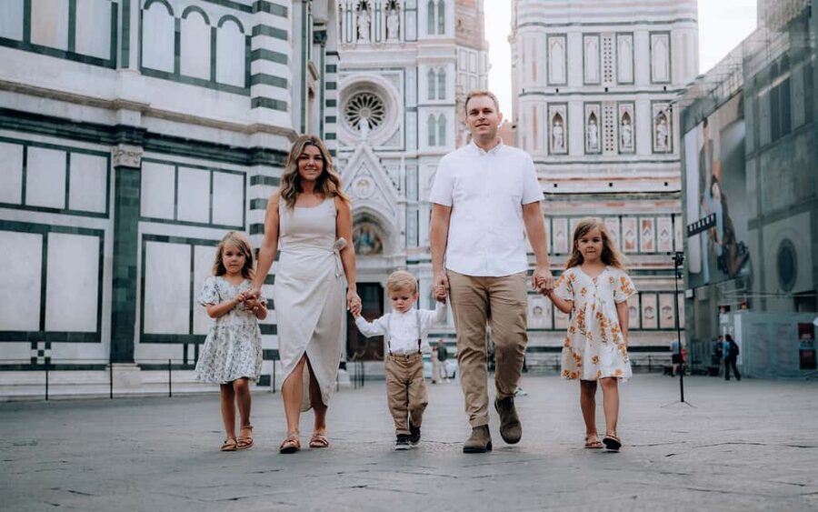 Florence Private Professional Photoshoot - Who will enjoy this most
