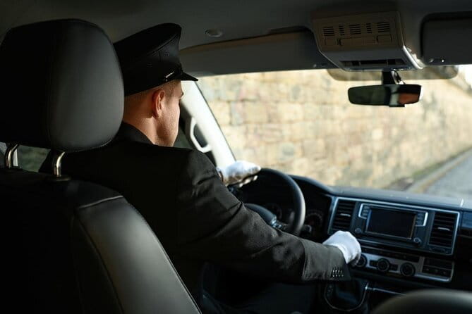 Florence Private Transfer from or to Florence Airport, Train Station and Hotel - What the drivers and vehicles are like