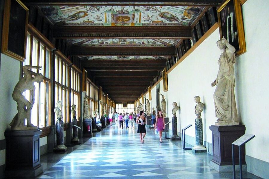 Florence: Private Uffizi Gallery Discovery Tour with Ticket - What the three-hour route covers