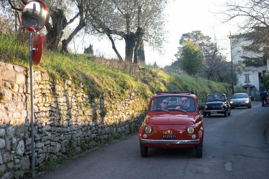 Florence: Private Vintage Fiat500 Countryside & Winery Lunch - The first viewpoints over Florence