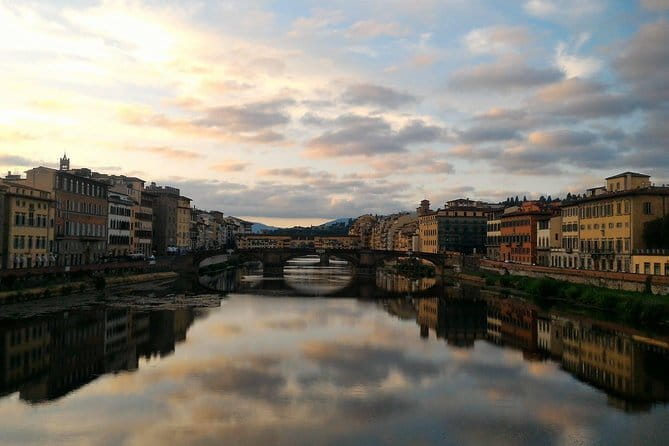 Florence: Private walking guided tour - A compact route through Florence’s historic center