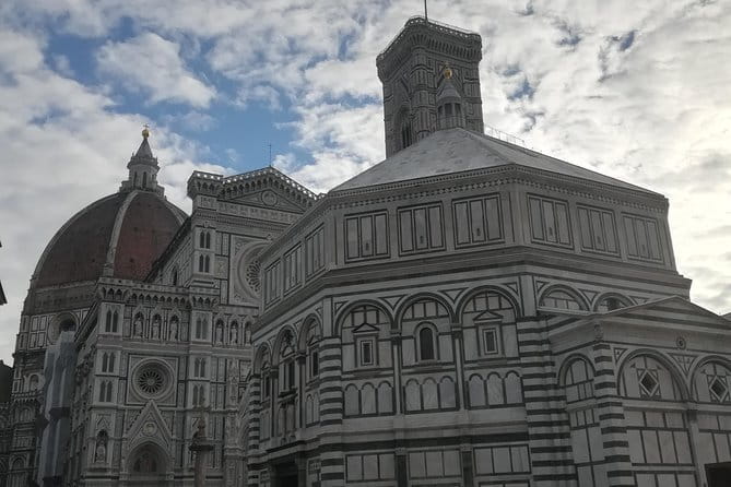 Florence: Private walking guided tour - Finishing at Ponte Vecchio