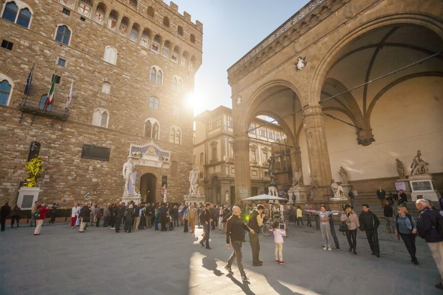 Florence: Private Walking Tour of Florence's Hidden Gems - Piazza della Repubblica and the Duomo finale