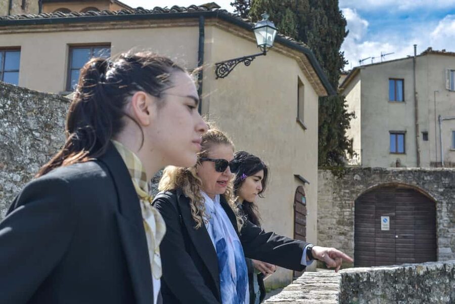 Florence: San Gimignano & Volterra Day Trip with Food & Wine - A Tuscan lunch with wine and countryside views