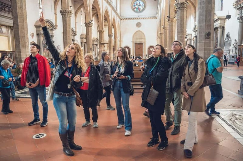 Florence: Santa Croce Church Tour with Entry Ticket - Entering the basilica and its major works