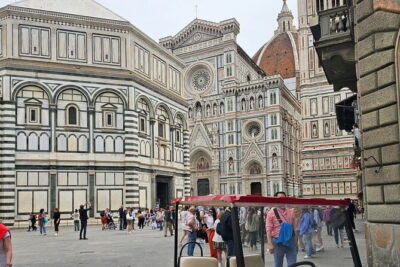 Scenic tour of Piazzale Michelangelo with tasting