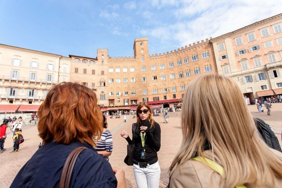 Florence: Siena, San Gimignano & Monteriggioni with Tasting - Who should book this Tuscany tour?