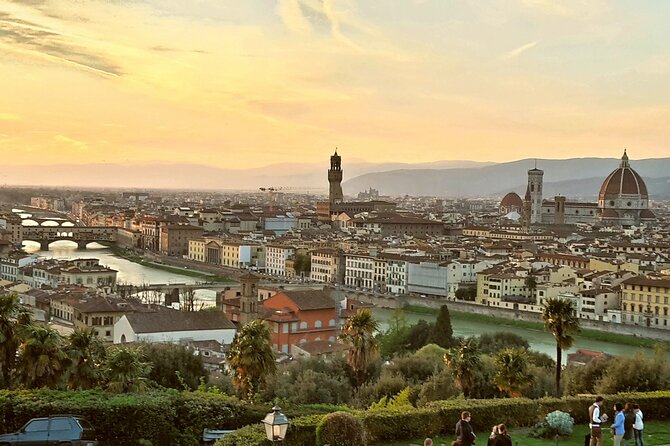 Florence sightseeing and Wine Tour Tuscany English private driver - Santa Croce and the people buried beneath it