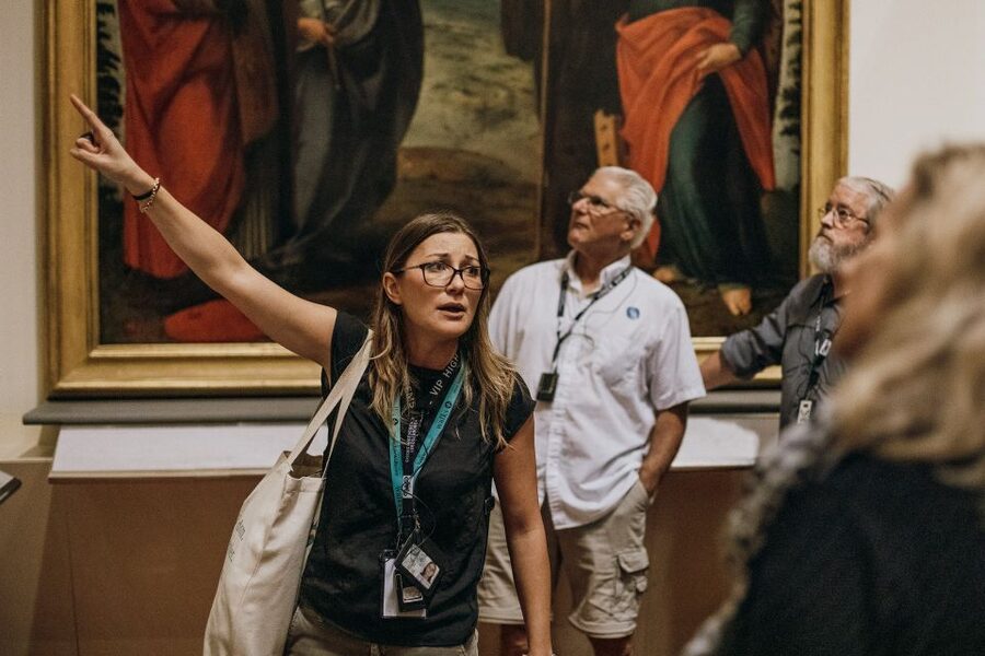 Florence: Skip-the-Line Uffizi, Accademia & Guided City Tour - The Uffizi, from medieval panels to Botticelli
