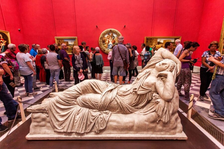Florence: Skip-the-Line Uffizi Gallery Small Group Tour - The Uffizi Terrace and independent time