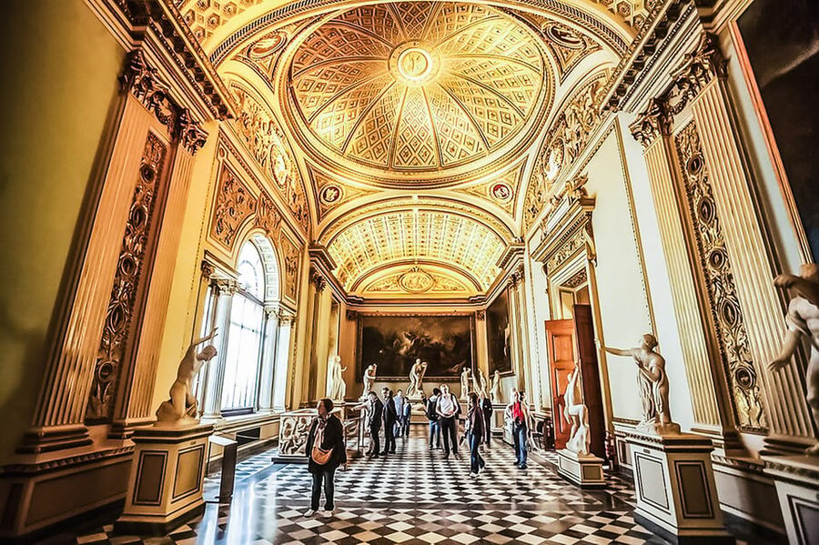 Florence: Skip-The-Line Uffizi Gallery Timed Entry Ticket - Botticelli’s room and the museum’s biggest rewards