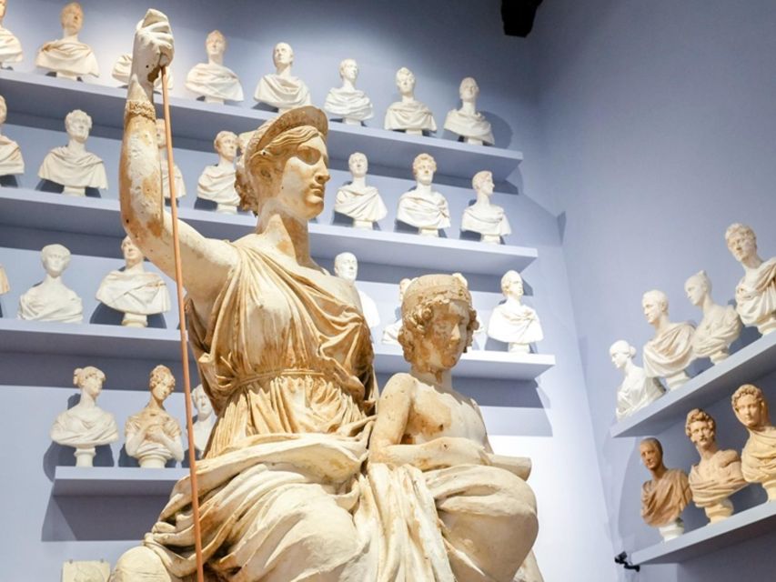 Florence: Statue of David Evening Tour - Why an evening visit changes the Accademia