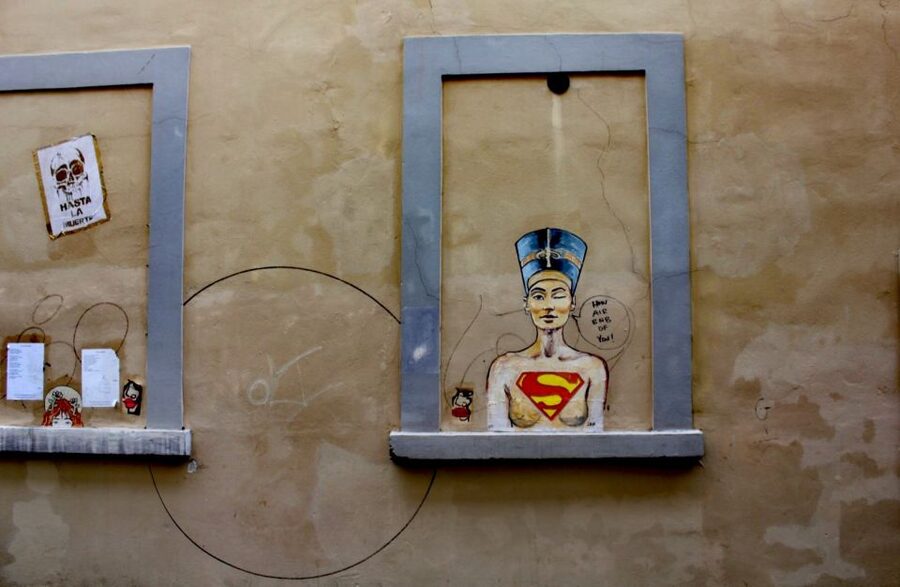 Florence: Street Art Tour - Via Palazzuolo is the offbeat heart of the route