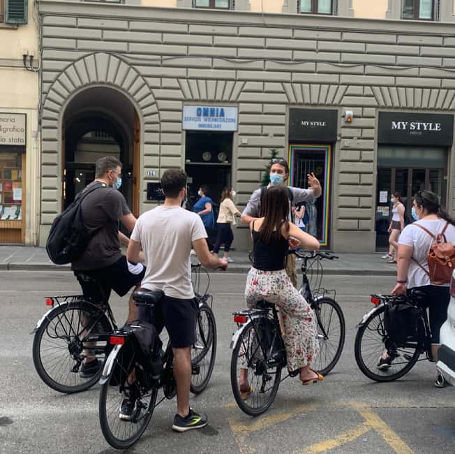 Florence: Sunset Bike Tour - The final climb to Piazzale Michelangelo