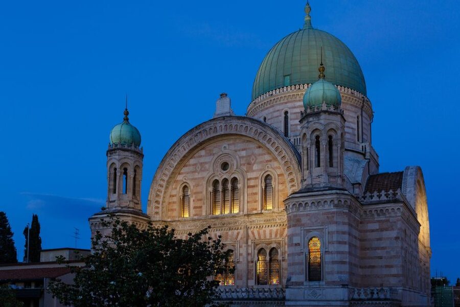 Florence: Synagogue and Jewish Museum Entry Ticket - Gardens, rooftops, and photo opportunities