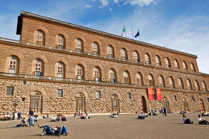 Florence: The curious Oltrarno, Self-Guided Audio tour - Pitti Palace and Sdrucciolo de’ Pitti