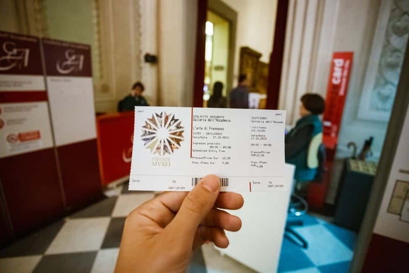 Florence: Timed Entrance Ticket to Michelangelo’s David - The Accademia is small, but it is not only David