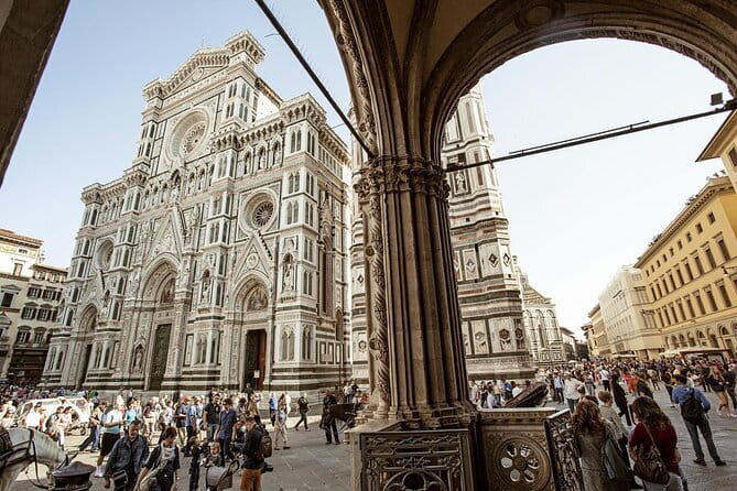 Florence to Pisa Airport Private Transfer - The main strengths and the one real weakness